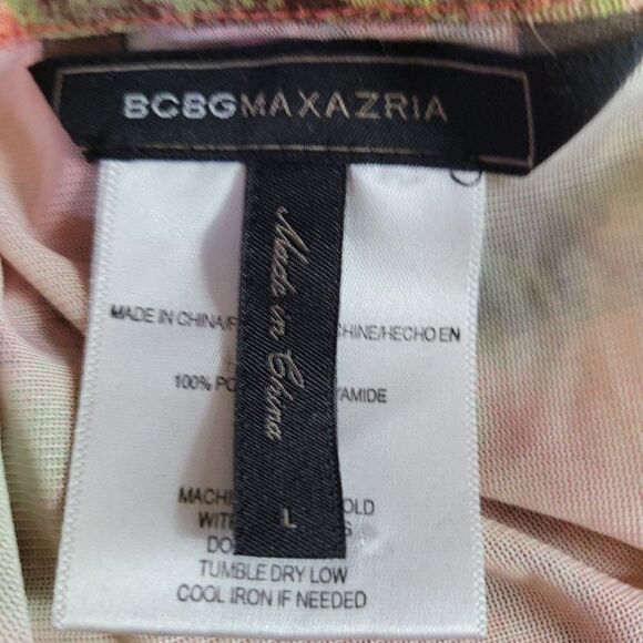 BCBGMaxAzaria Sleeveless Blouse Top L Floral Mesh Button Down V-neck Feminine - Picture 14 of 14